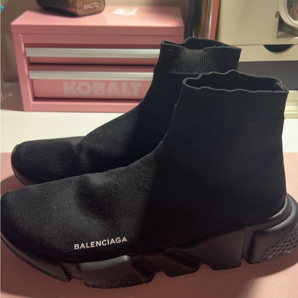 Balenciaga Speed Trainers - Picture 1 of 3